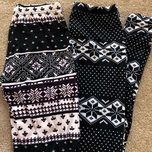 2 pairs of leggings!